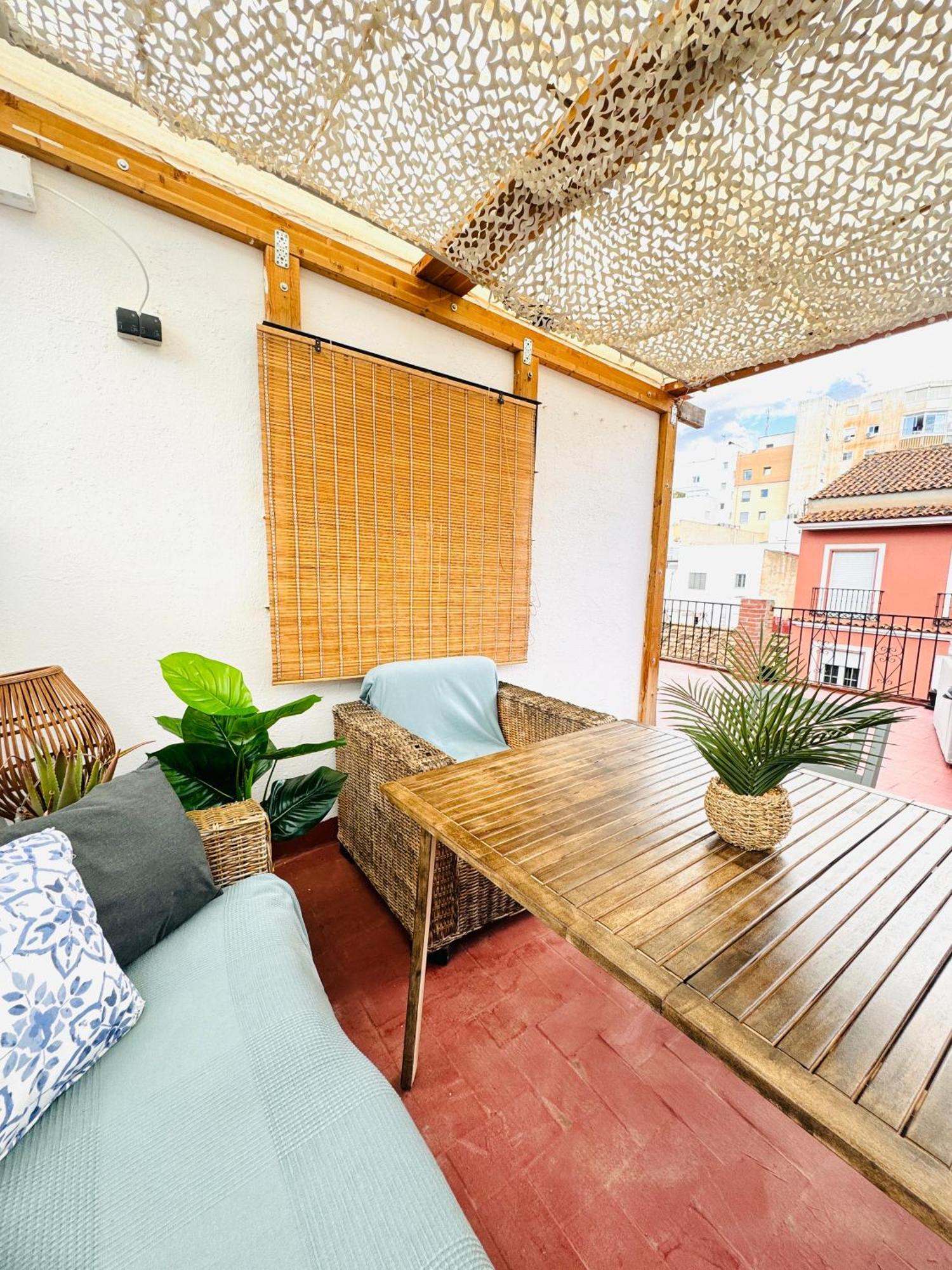 Apartment With Private Rooftop And Cinema Room Málaga Kültér fotó